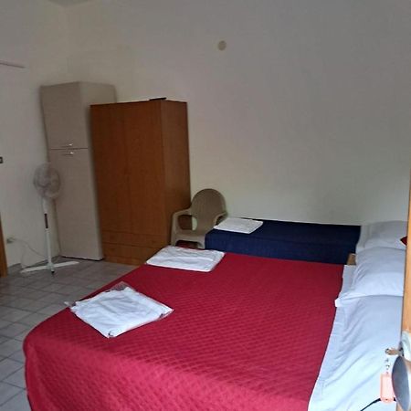 Terras Bed and Breakfast Palinuro Buitenkant foto