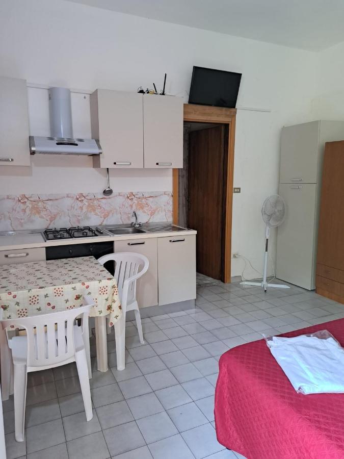 Terras Bed and Breakfast Palinuro Buitenkant foto